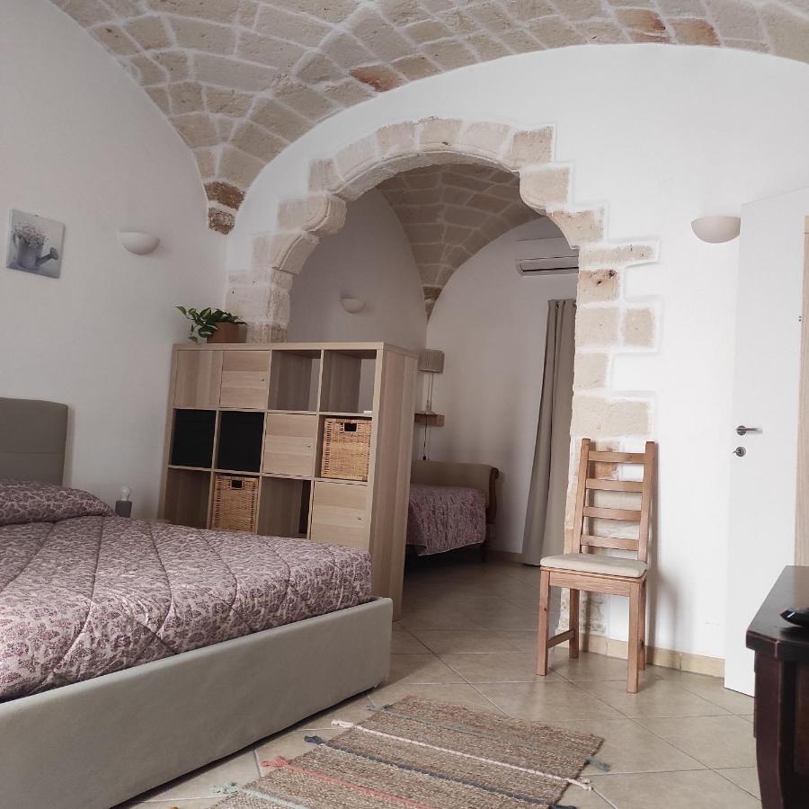 Domus Astra Apartment Brindisi Luaran gambar
